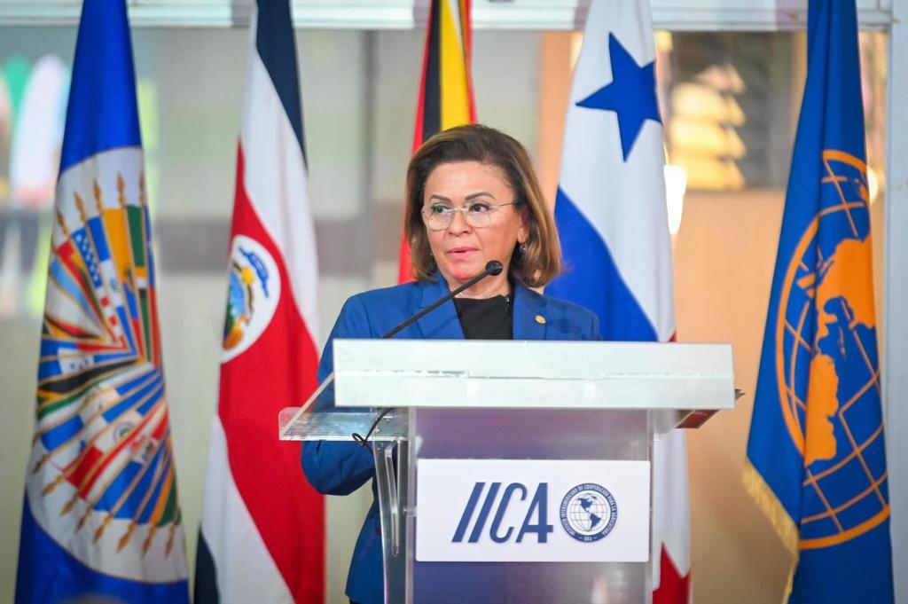 En la Conferencia de Ministros de Agricultura de las Américas, organizada por el IICA en Costa Rica, la Representación de la OEA presentó las palabras del Embajador James Lambert, Secretario de Asuntos Hemisféricos de la OEA(3 de octubre de 2023)